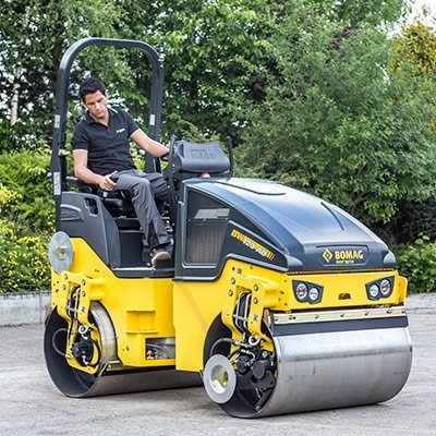 bomag 120 ride on vibrating roller hire